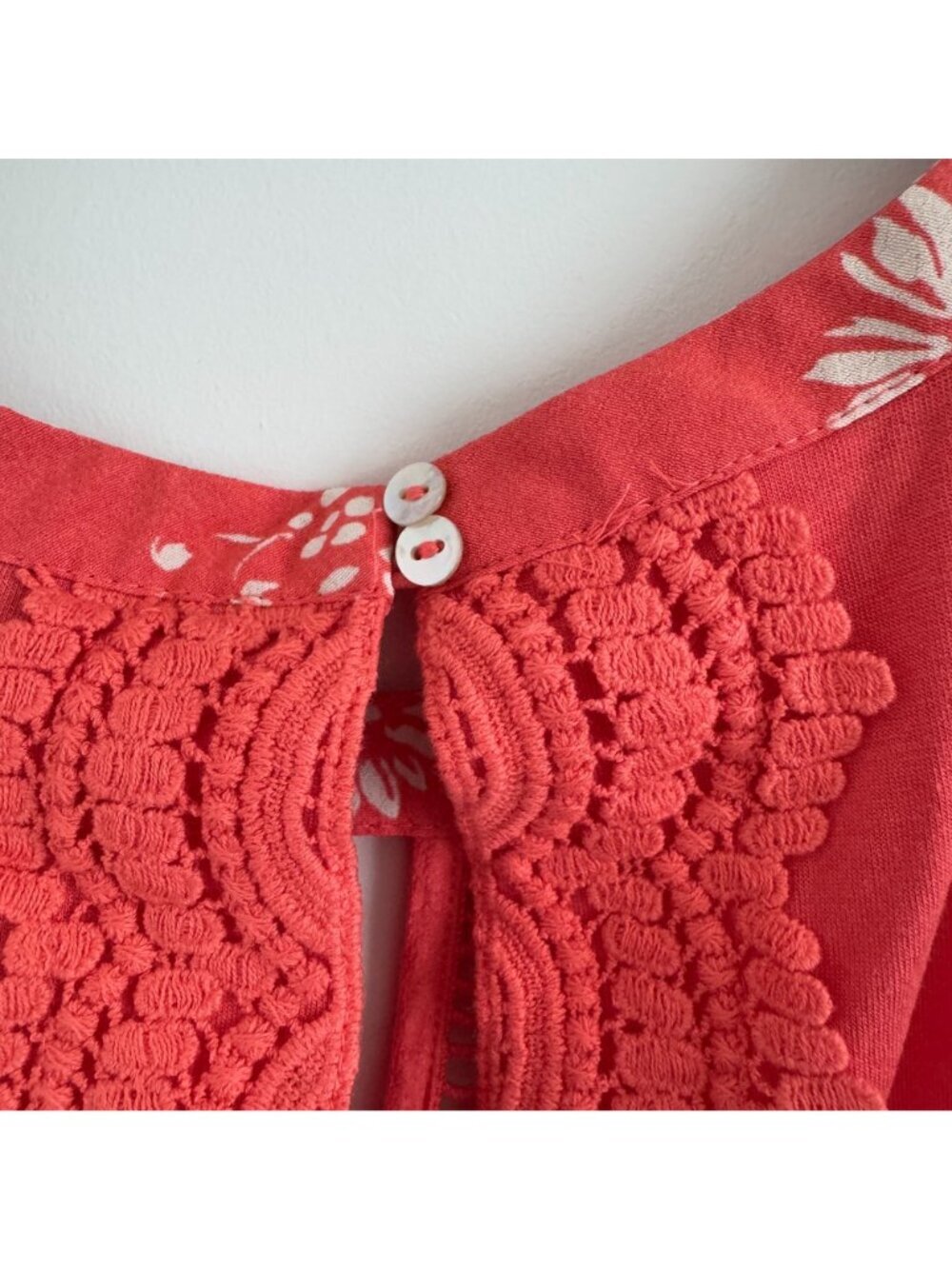 Daniel Rainn Women With Crochet Detail Sleeveless Floral Top Size XL - Picture 7 of 9